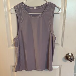 Lululemon Women's Sleeveless Lavender Top